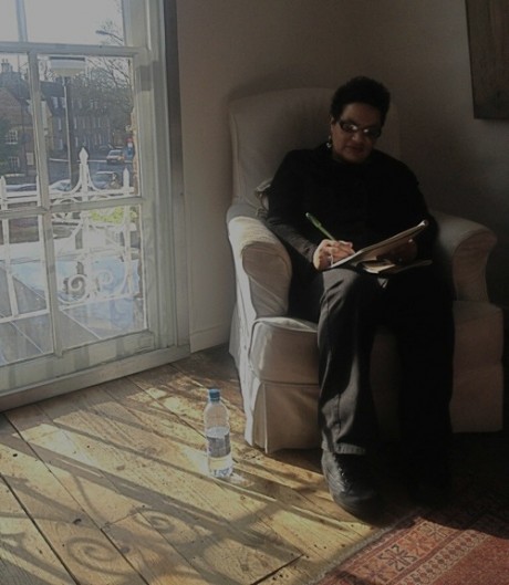 BDJXjqwCUAACFD1.jpg-large